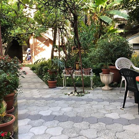 Kutaisi City Heart Apartment Exterior foto