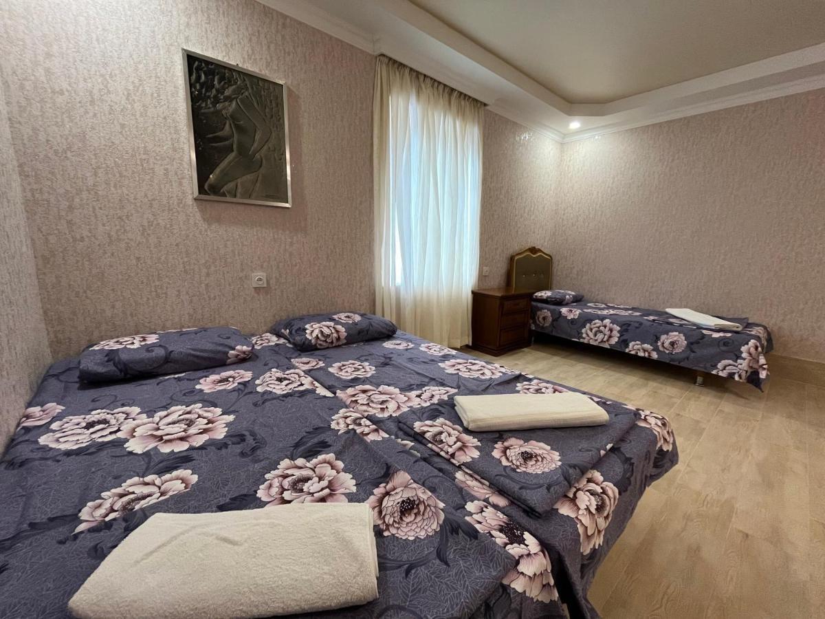 Kutaisi City Heart Apartment Exterior foto