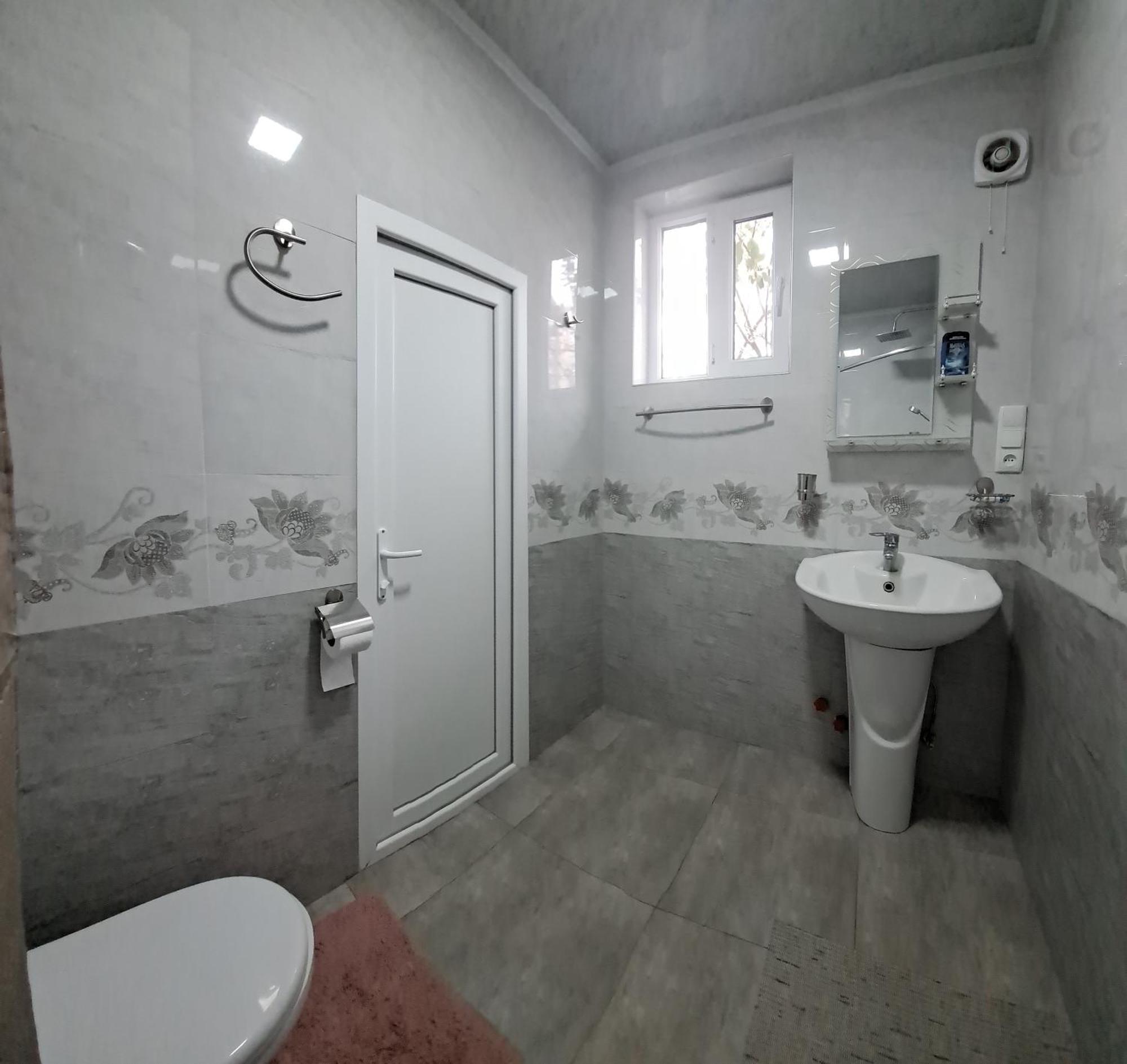 Kutaisi City Heart Apartment Exterior foto